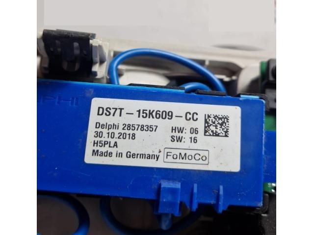 bontott FORD FOCUS IV Beltér Világítás Első