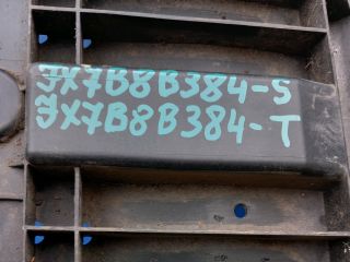 bontott FORD FOCUS IV Első Koptató