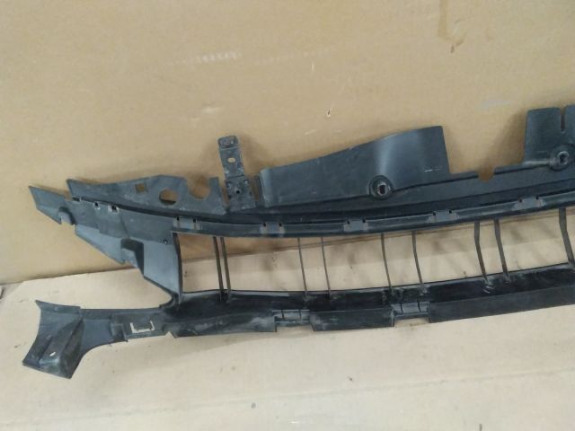 bontott FORD FOCUS IV Első Lökhárító Merevítő (Fém)