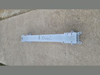 bontott FORD FOCUS IV Első Lökhárító Merevítő (Fém)