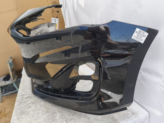 bontott FORD FOCUS IV Első Lökhárító (Részeivel)