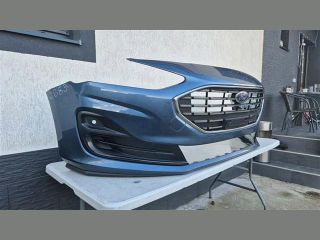 bontott FORD FOCUS IV Első Lökhárító (Részeivel)