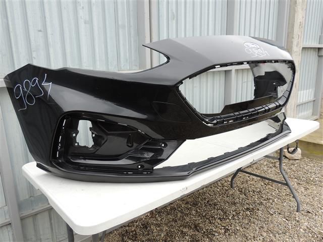 bontott FORD FOCUS IV Első Lökhárító (Üresen)