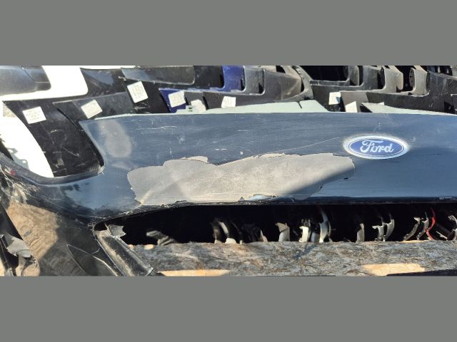 bontott FORD FOCUS IV Első Lökhárító (Üresen)