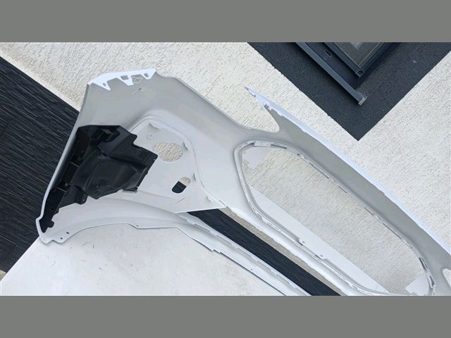 bontott FORD FOCUS IV Első Lökhárító (Üresen)