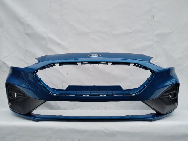 bontott FORD FOCUS IV Első Lökhárító (Üresen)