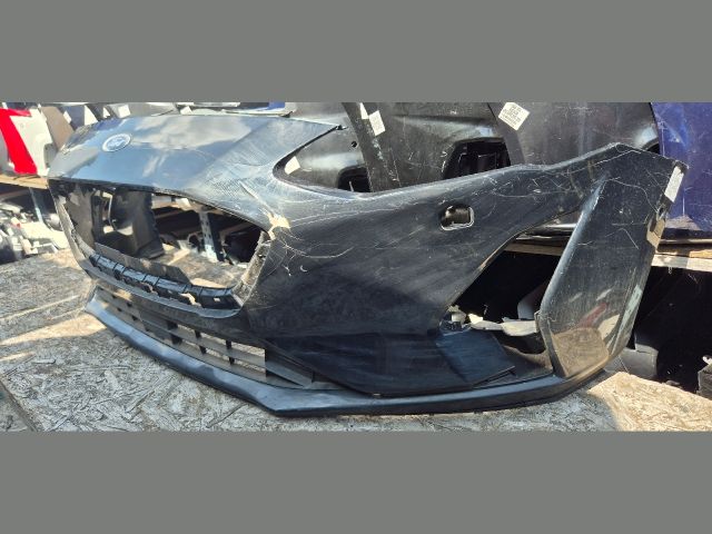 bontott FORD FOCUS IV Első Lökhárító (Üresen)