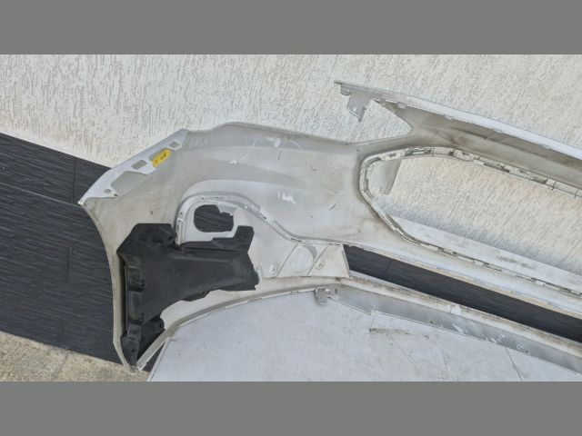 bontott FORD FOCUS IV Első Lökhárító (Üresen)