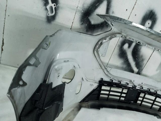 bontott FORD FOCUS IV Első Lökhárító (Üresen)