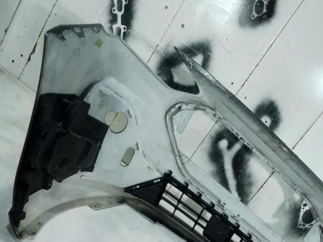 bontott FORD FOCUS IV Első Lökhárító (Üresen)