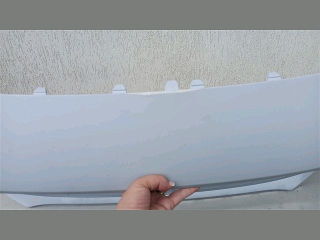 bontott FORD FOCUS IV Első Lökhárító (Üresen)