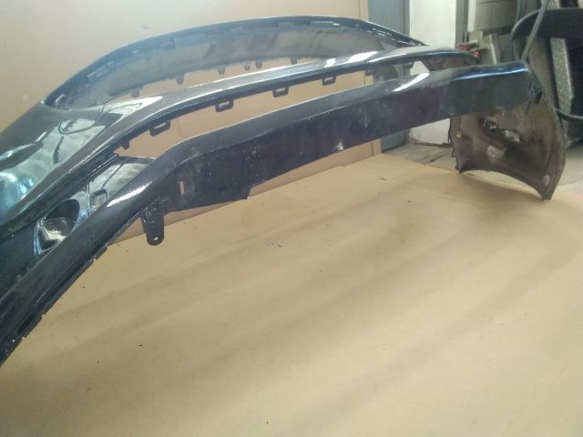 bontott FORD FOCUS IV Első Lökhárító (Üresen)