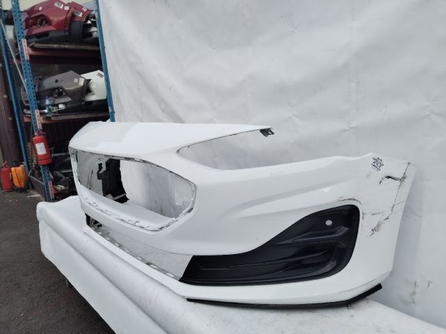 bontott FORD FOCUS IV Első Lökhárító (Üresen)