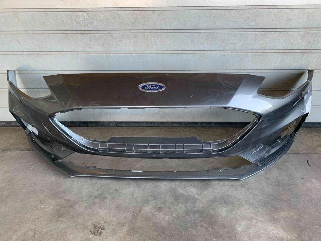 bontott FORD FOCUS IV Első Lökhárító (Üresen)