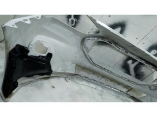 bontott FORD FOCUS IV Első Lökhárító (Üresen)