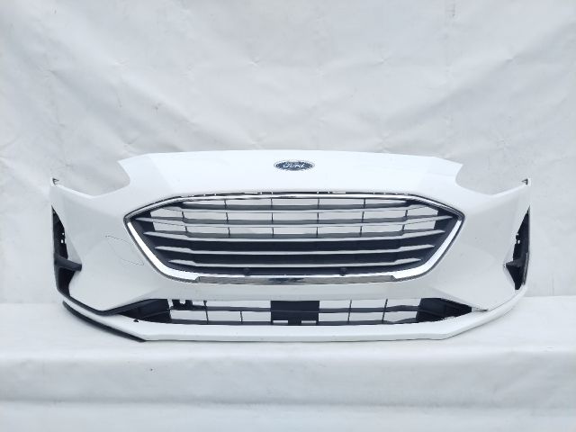 bontott FORD FOCUS IV Első Lökhárító (Üresen)