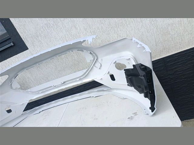 bontott FORD FOCUS IV Első Lökhárító (Üresen)