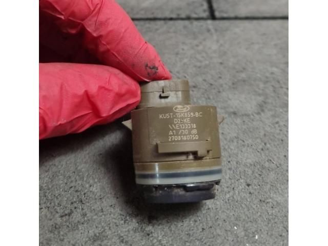 bontott FORD FOCUS IV Első Tolatóradar Fej