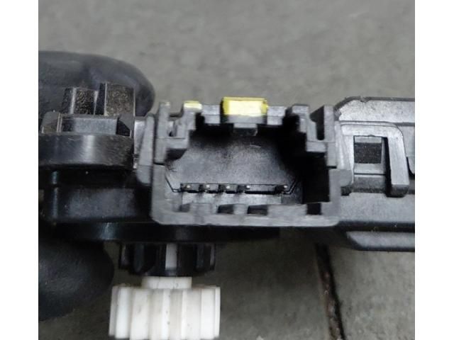 bontott FORD FOCUS IV Fűtés Állító Motor