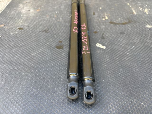 bontott FORD FOCUS IV Gázrugós Kitámasztó Teleszkóp Pár Csomagtérajtó