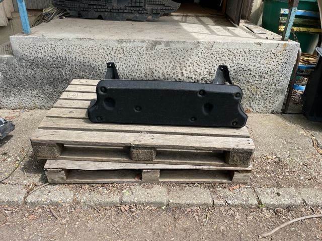 bontott FORD FOCUS IV Hátsó Fenéklemez