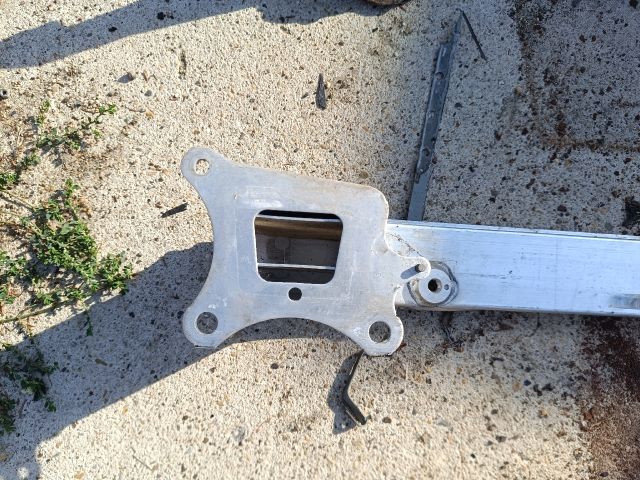 bontott FORD FOCUS IV Hátsó Lökhárító Merevítő (Fém)