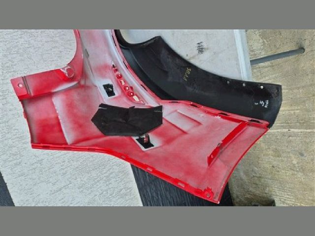 bontott FORD FOCUS IV Hátsó Lökhárító (Részeivel)