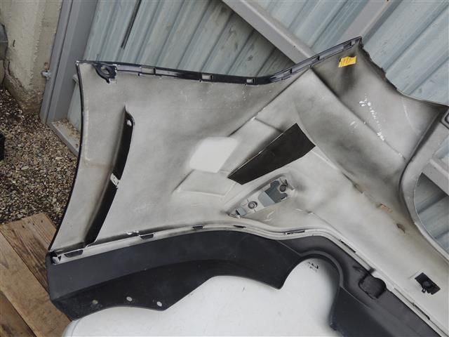 bontott FORD FOCUS IV Hátsó Lökhárító (Üresen)