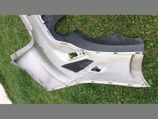 bontott FORD FOCUS IV Hátsó Lökhárító (Üresen)