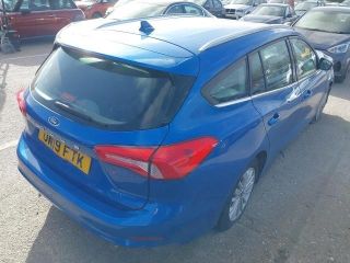 bontott FORD FOCUS IV Hátsó Tolatóradar Fej