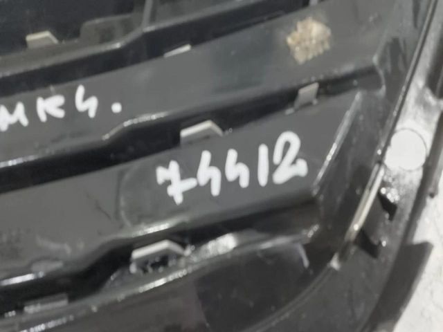 bontott FORD FOCUS IV Hűtőrács