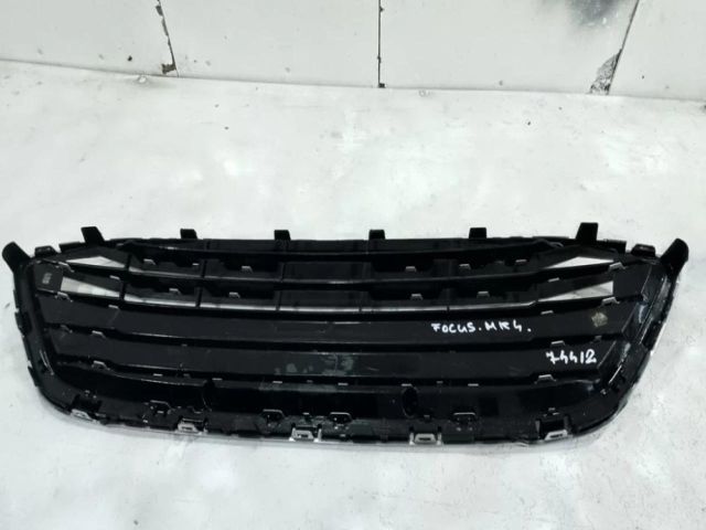 bontott FORD FOCUS IV Hűtőrács