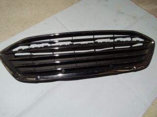 bontott FORD FOCUS IV Hűtőrács