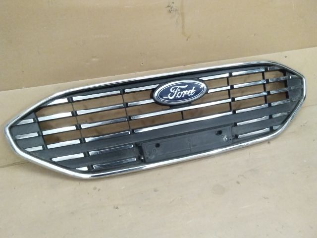 bontott FORD FOCUS IV Hűtőrács