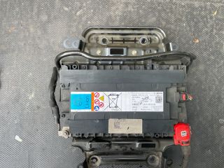 bontott FORD FOCUS IV Hybrid Akkumulátor