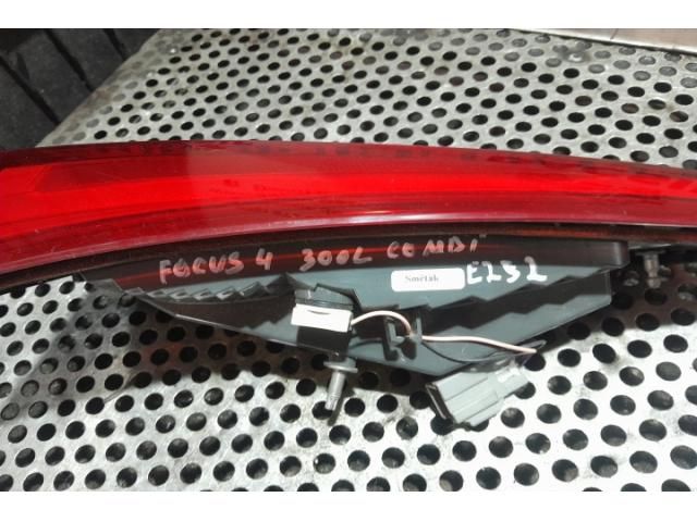 bontott FORD FOCUS IV Jobb Belső Hátsó Lámpa