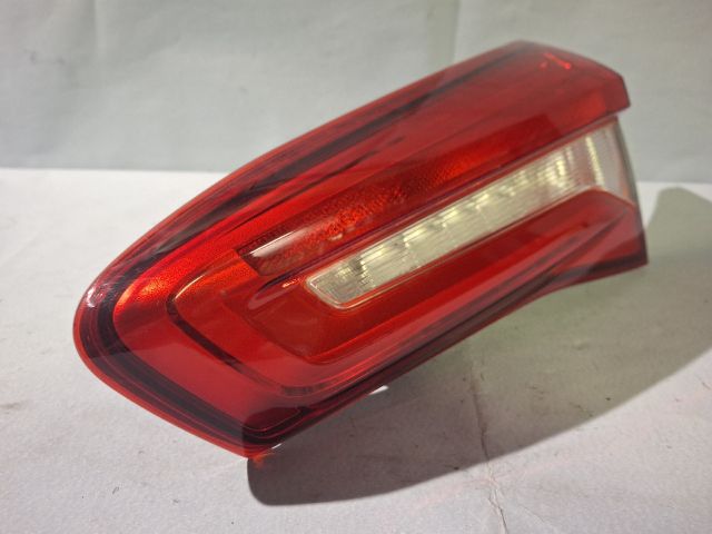 bontott FORD FOCUS IV Jobb Belső Hátsó Lámpa