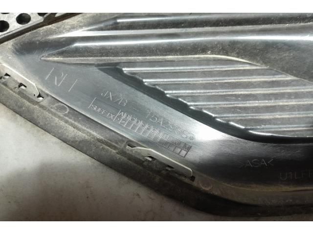 bontott FORD FOCUS IV Jobb első Lökhárító Vakborítás