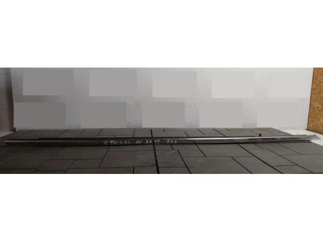 bontott FORD FOCUS IV Jobb első Vízlehúzó Gumicsík