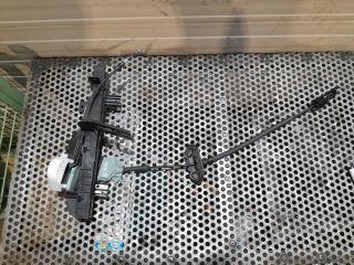 bontott FORD FOCUS IV Jobb első Zsanér