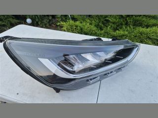 bontott FORD FOCUS IV Jobb Fényszóró