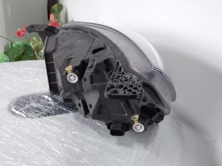 bontott FORD FOCUS IV Jobb Fényszóró