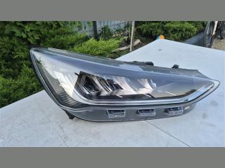 bontott FORD FOCUS IV Jobb Fényszóró