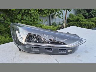 bontott FORD FOCUS IV Jobb Fényszóró