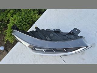 bontott FORD FOCUS IV Jobb Fényszóró