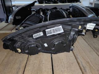 bontott FORD FOCUS IV Jobb Fényszóró