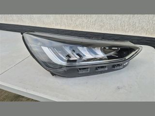 bontott FORD FOCUS IV Jobb Fényszóró