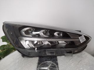 bontott FORD FOCUS IV Jobb Fényszóró