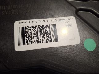 bontott FORD FOCUS IV Jobb Fényszóró