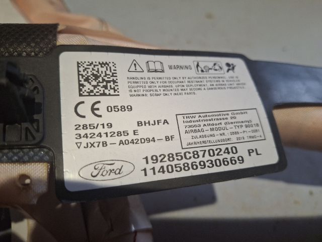 bontott FORD FOCUS IV Jobb Függönylégzsák és Oldallégzsák